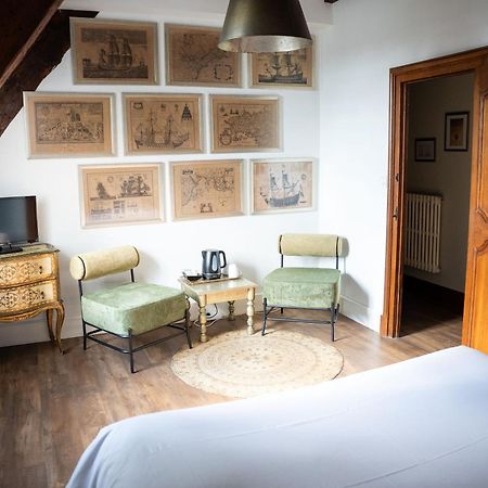 Bed and Breakfast La Meffrais 1741 Dinan Exterior foto