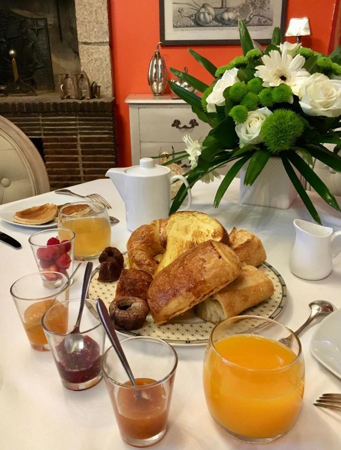 Bed and Breakfast La Meffrais 1741 Dinan Exterior foto